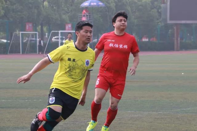 杨毅：先搞清球员出战意愿，再谈技战术完善